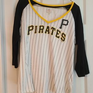 Women's Pitt Pirates Baseball Shirt - XL